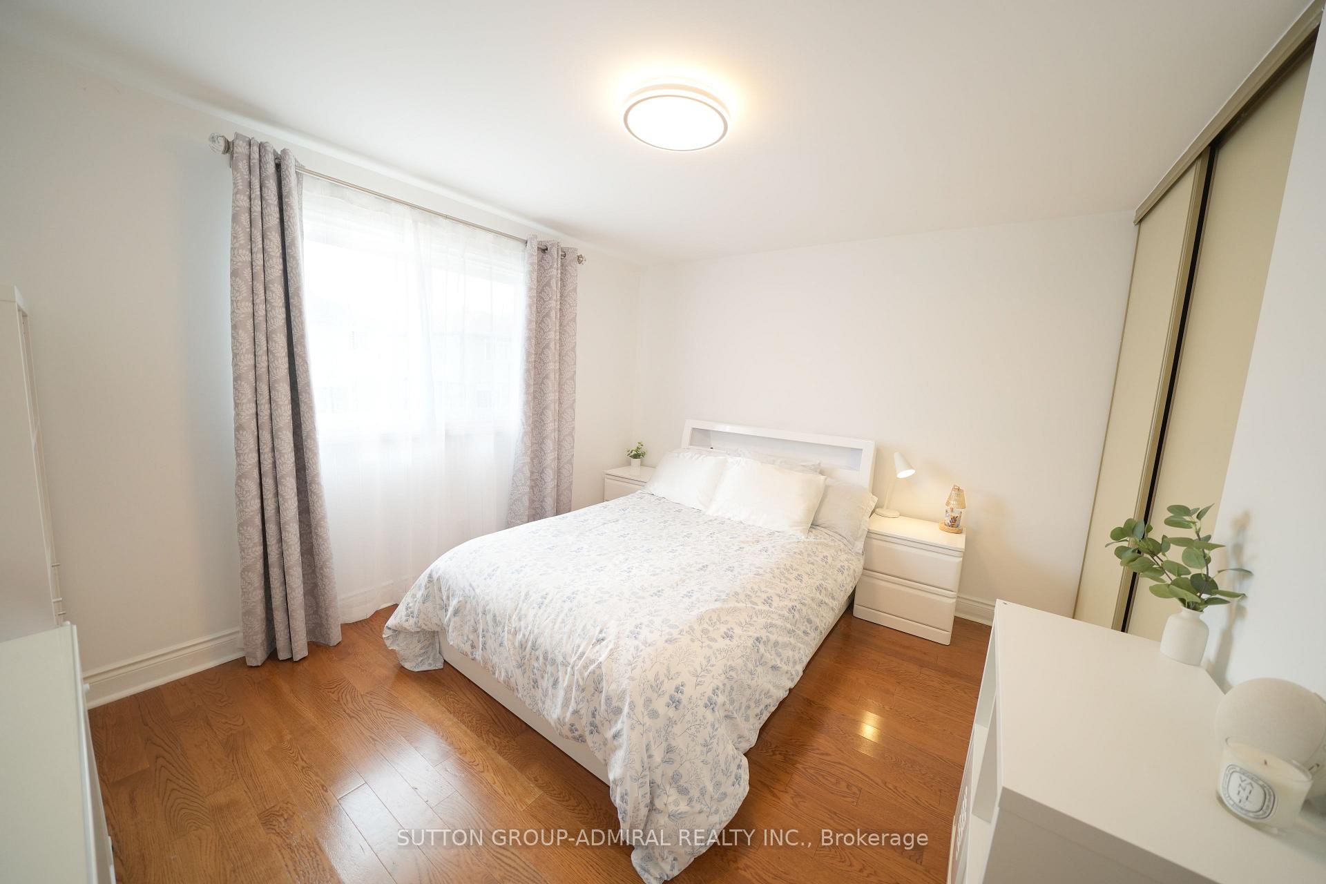 Photo 28 of 33 Wilderness Drive, Scarborough, Milliken — HOMEH