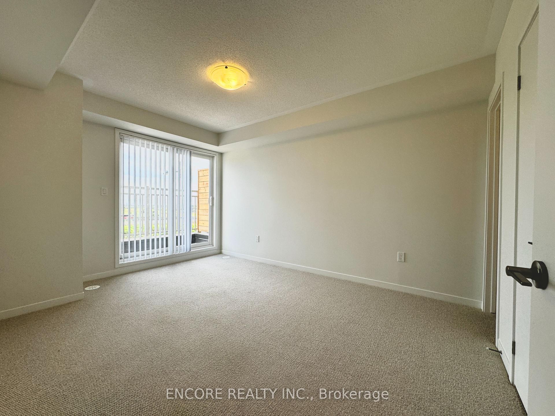 Photo 10 of Unit 286, 140 Honeycrisp Crescent, Vaughan, Vaughan Corporate Centre — HOMEH