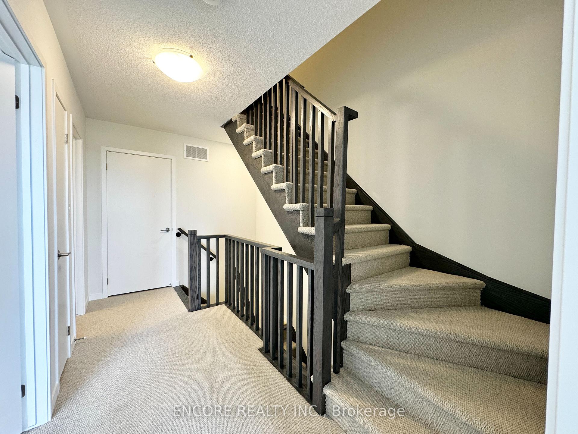 Photo 16 of Unit 286, 140 Honeycrisp Crescent, Vaughan, Vaughan Corporate Centre — HOMEH
