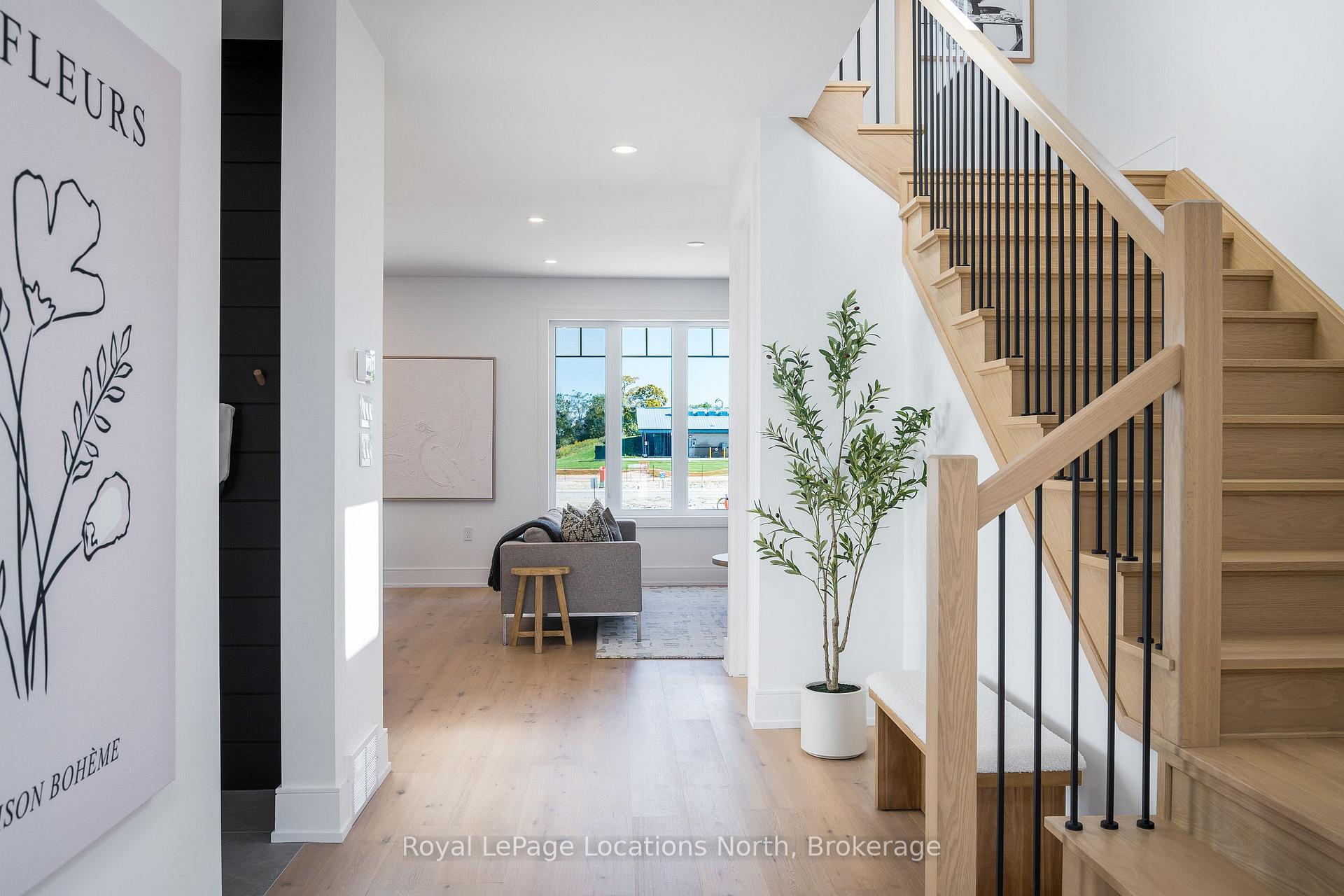 Photo 8 of 17 Swain Crescent, Collingwood — HOMEH