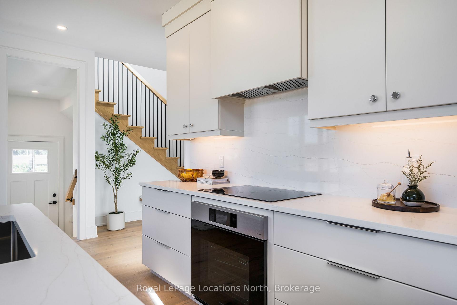 Photo 17 of 17 Swain Crescent, Collingwood — HOMEH