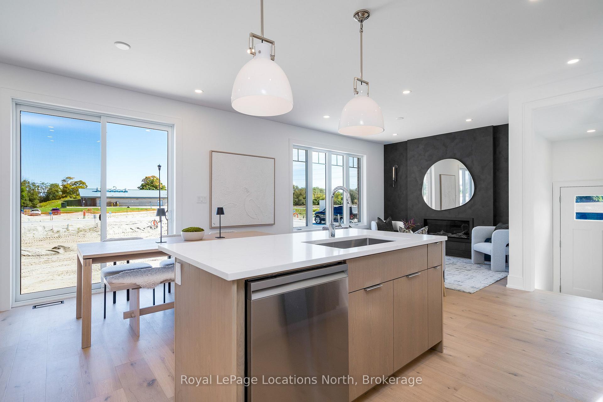 Photo 18 of 17 Swain Crescent, Collingwood — HOMEH