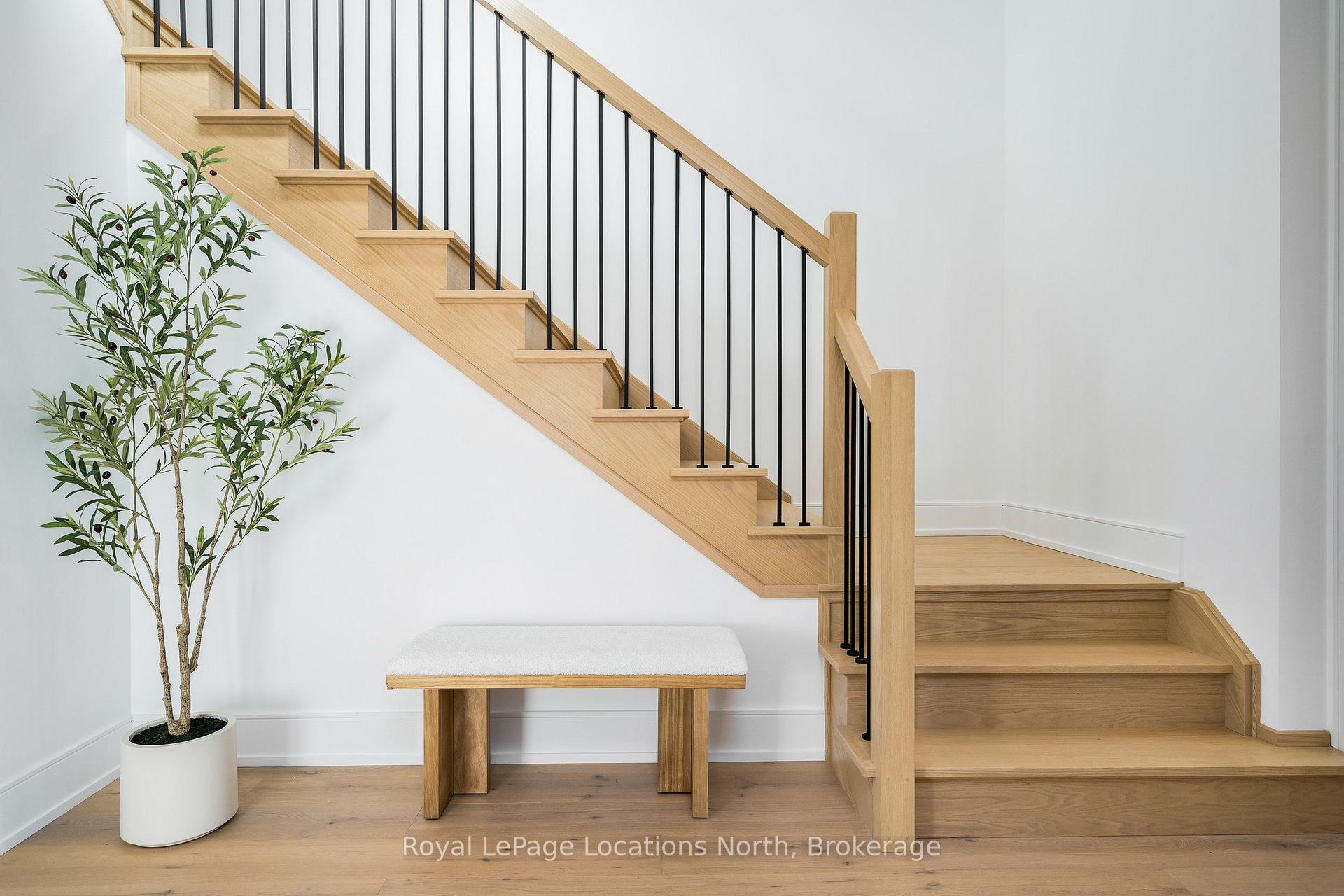 Photo 30 of 17 Swain Crescent, Collingwood — HOMEH