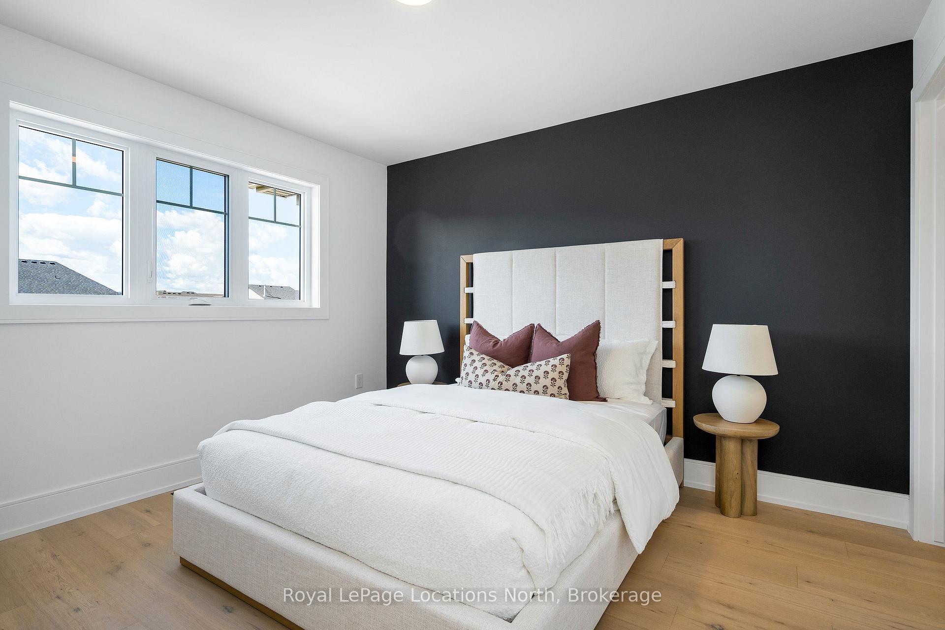 Photo 44 of 17 Swain Crescent, Collingwood — HOMEH