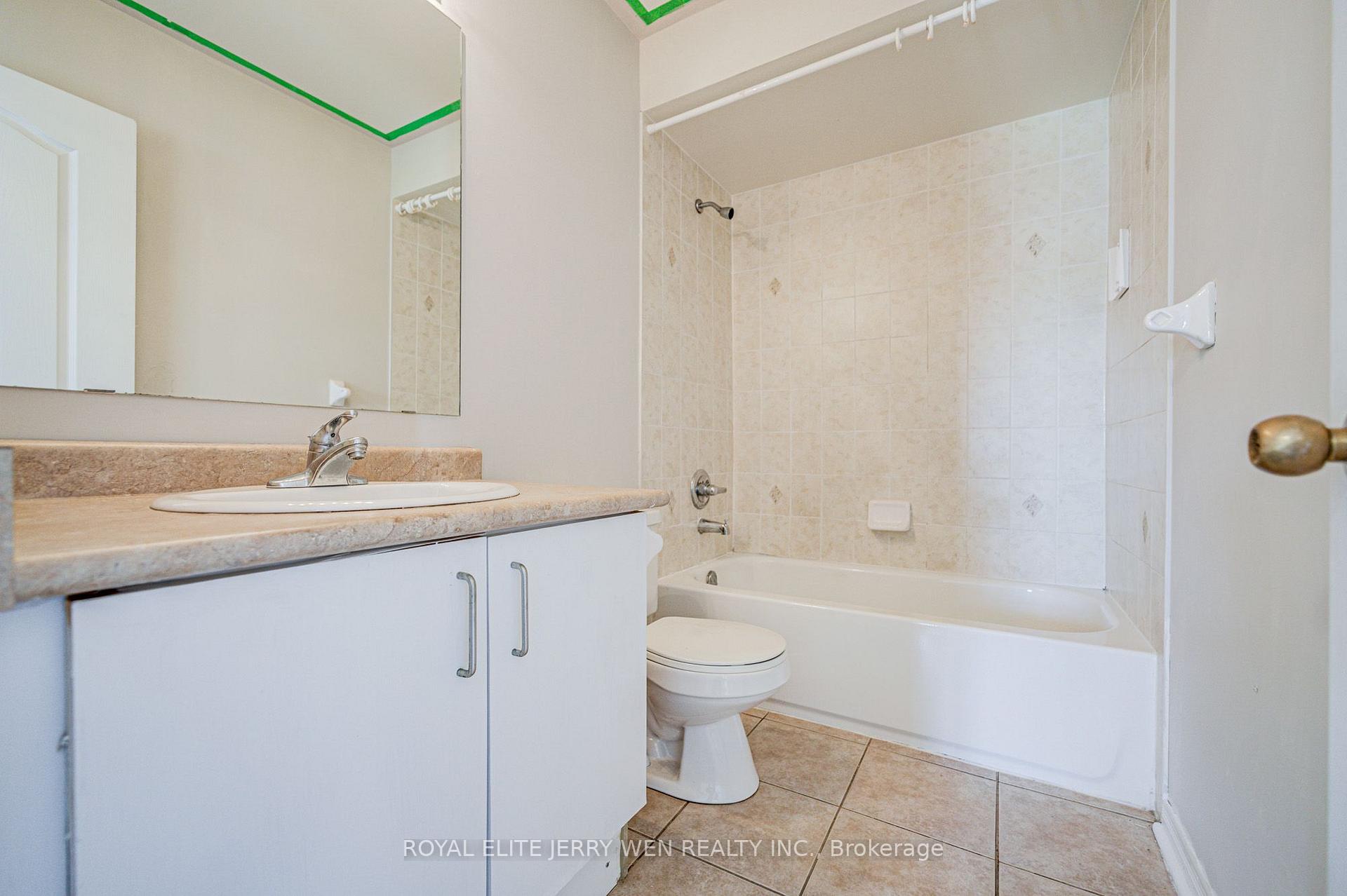 Photo 15 of 159 Lebovic Drive, Richmond Hill, Oak Ridges Lake Wilcox — HOMEH