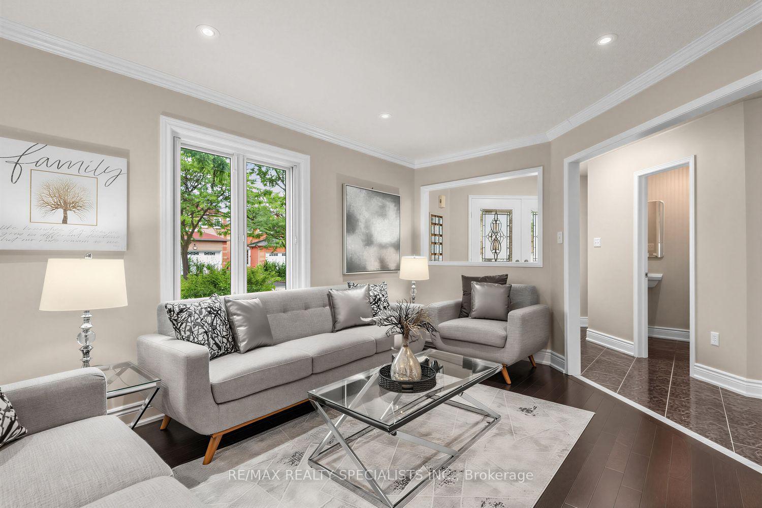 Photo 4 of 42 Stanley Lane, Markham, Middlefield — HOMEH