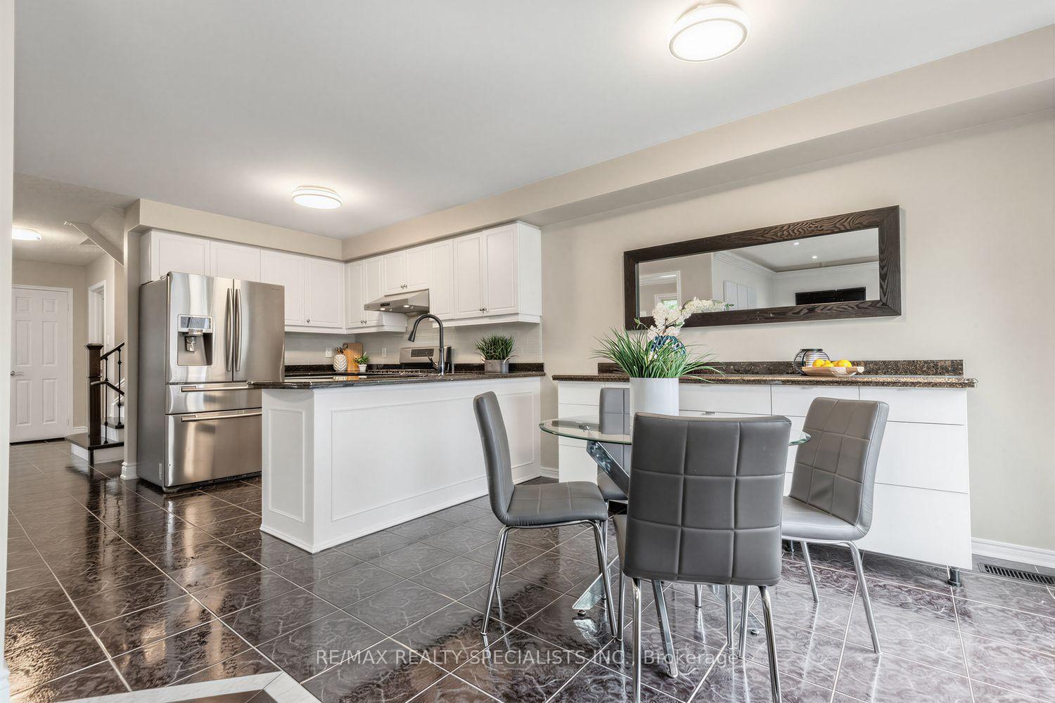 Photo 11 of 42 Stanley Lane, Markham, Middlefield — HOMEH