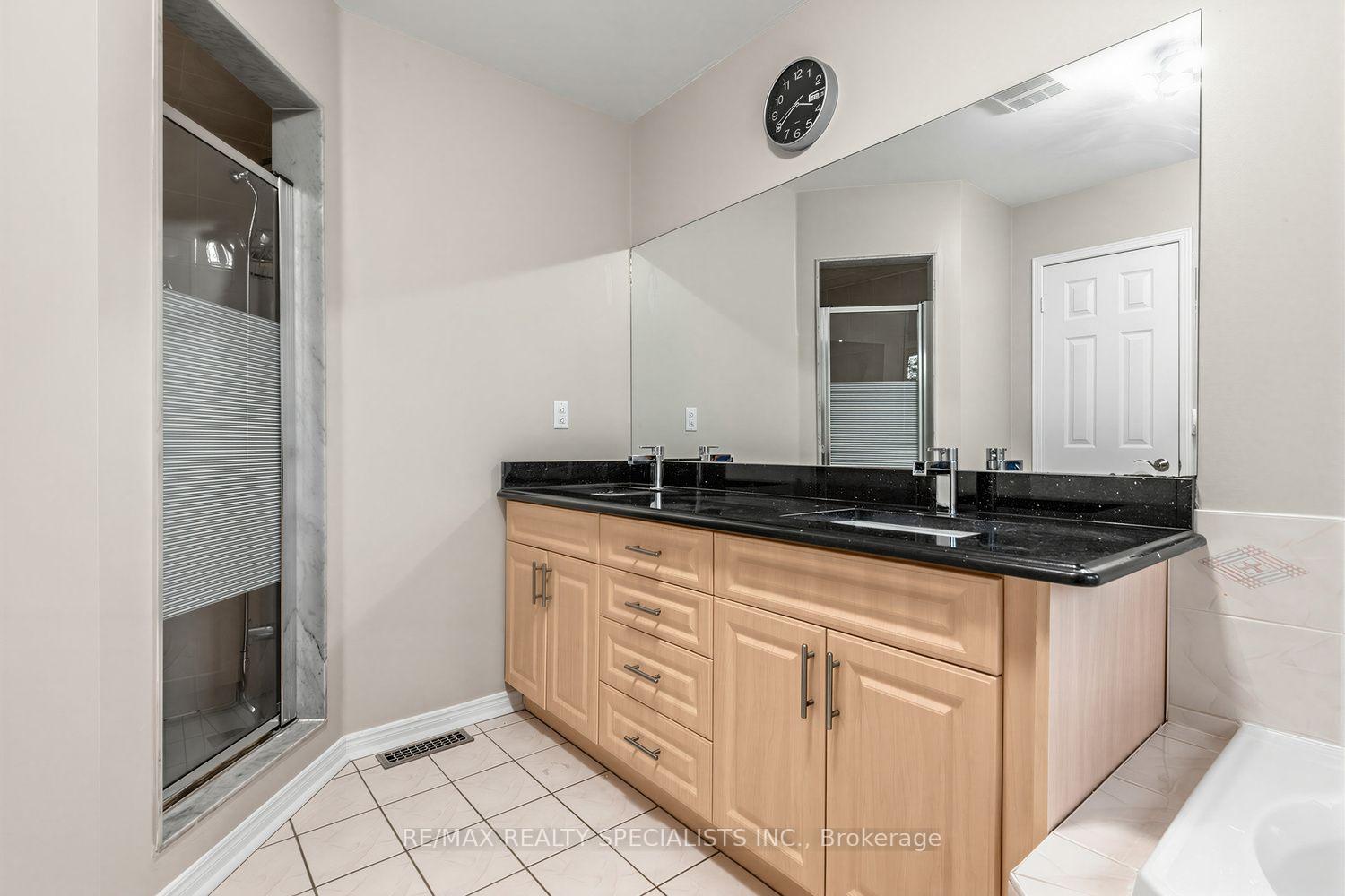 Photo 20 of 42 Stanley Lane, Markham, Middlefield — HOMEH