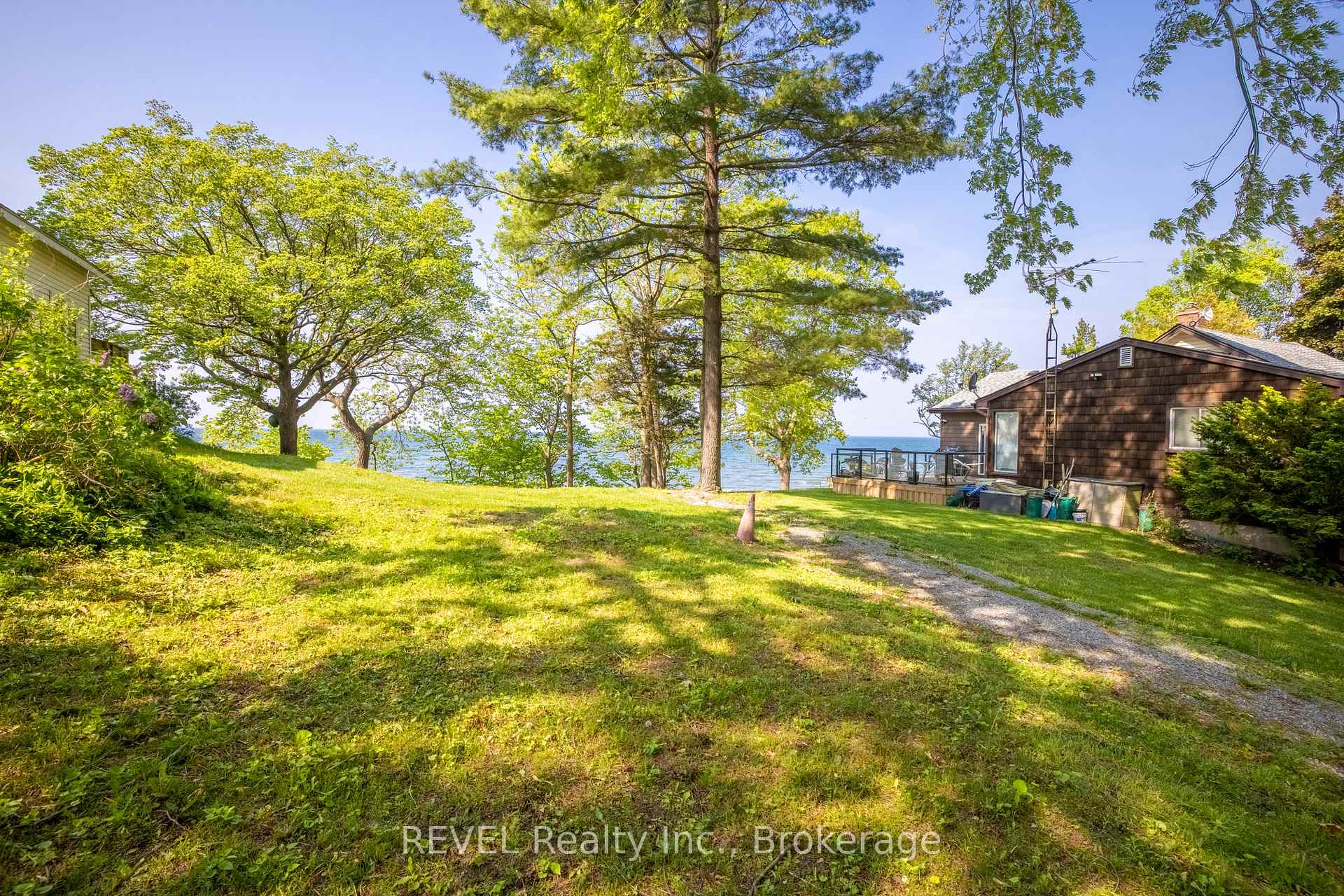 Photo 3 of 12113 Augustine Road, Wainfleet, Lakeshore — HOMEH