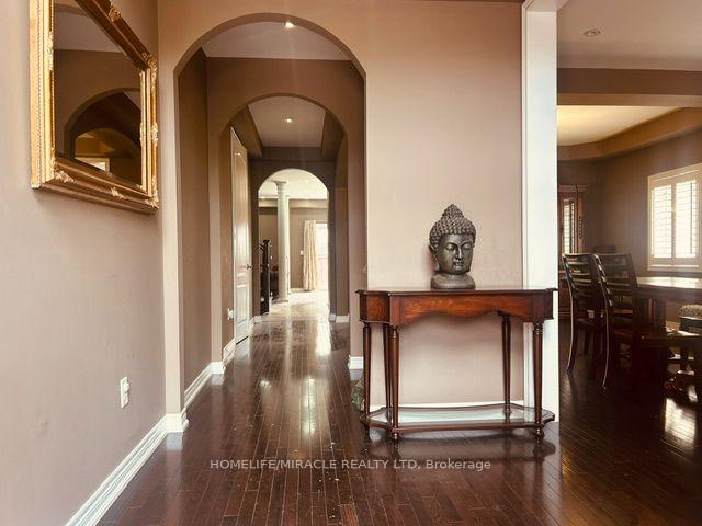Photo 7 of Unit Upper Level, 3 Lindyfalls Drive, Brampton, Bram East — HOMEH
