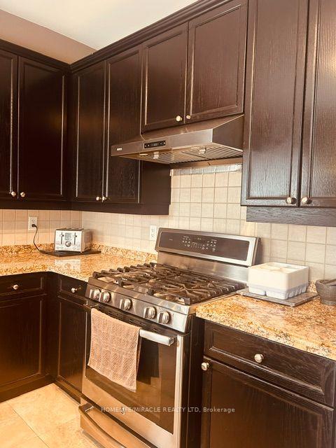 Photo 18 of Unit Upper Level, 3 Lindyfalls Drive, Brampton, Bram East — HOMEH