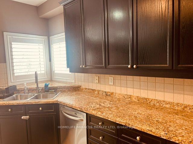 Photo 19 of Unit Upper Level, 3 Lindyfalls Drive, Brampton, Bram East — HOMEH