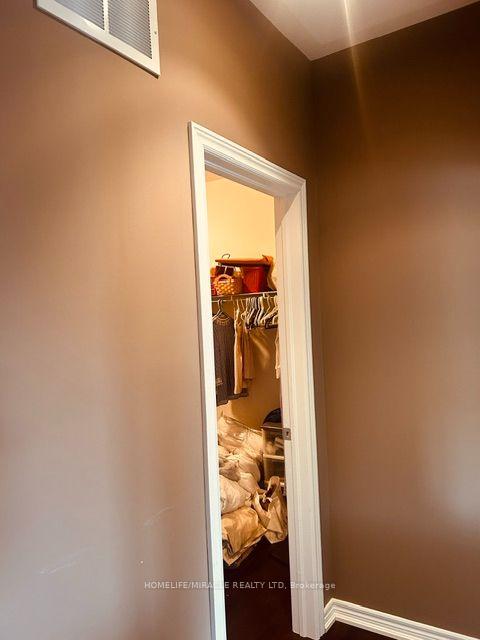 Photo 34 of Unit Upper Level, 3 Lindyfalls Drive, Brampton, Bram East — HOMEH