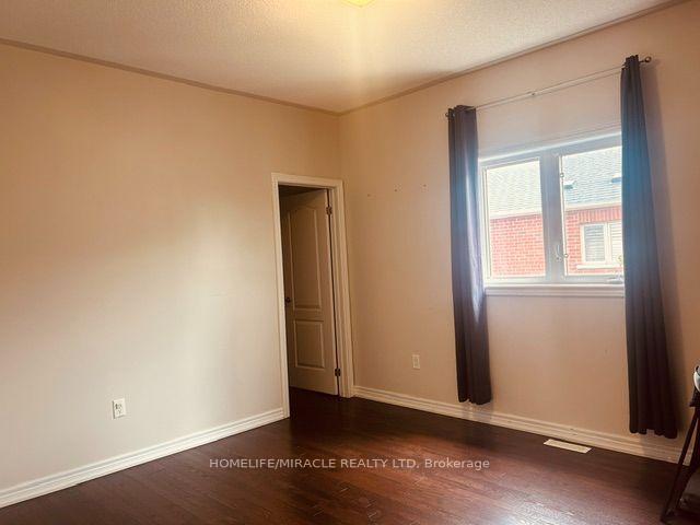 Photo 43 of Unit Upper Level, 3 Lindyfalls Drive, Brampton, Bram East — HOMEH