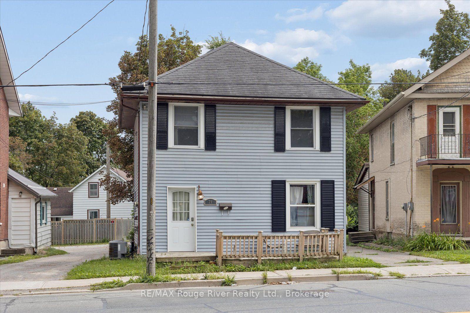 Photo 3 of 79 Parkhill Road W, Peterborough, Town Ward 3 — HOMEH