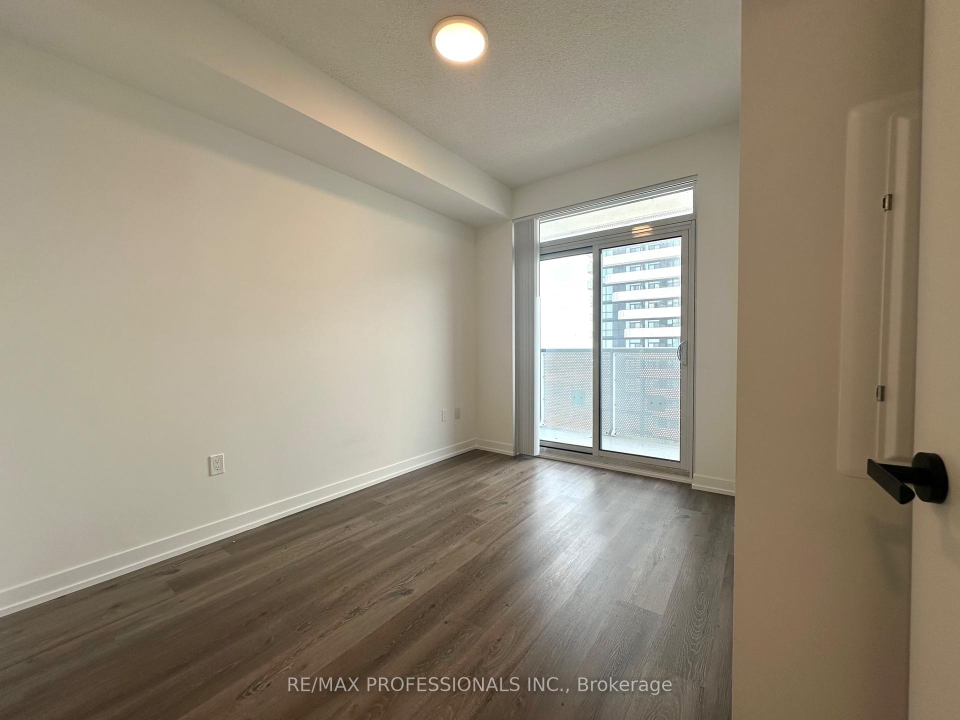 Photo 2 of Unit 4902, 225 Commerce Street, Vaughan, Vaughan Corporate Centre — HOMEH