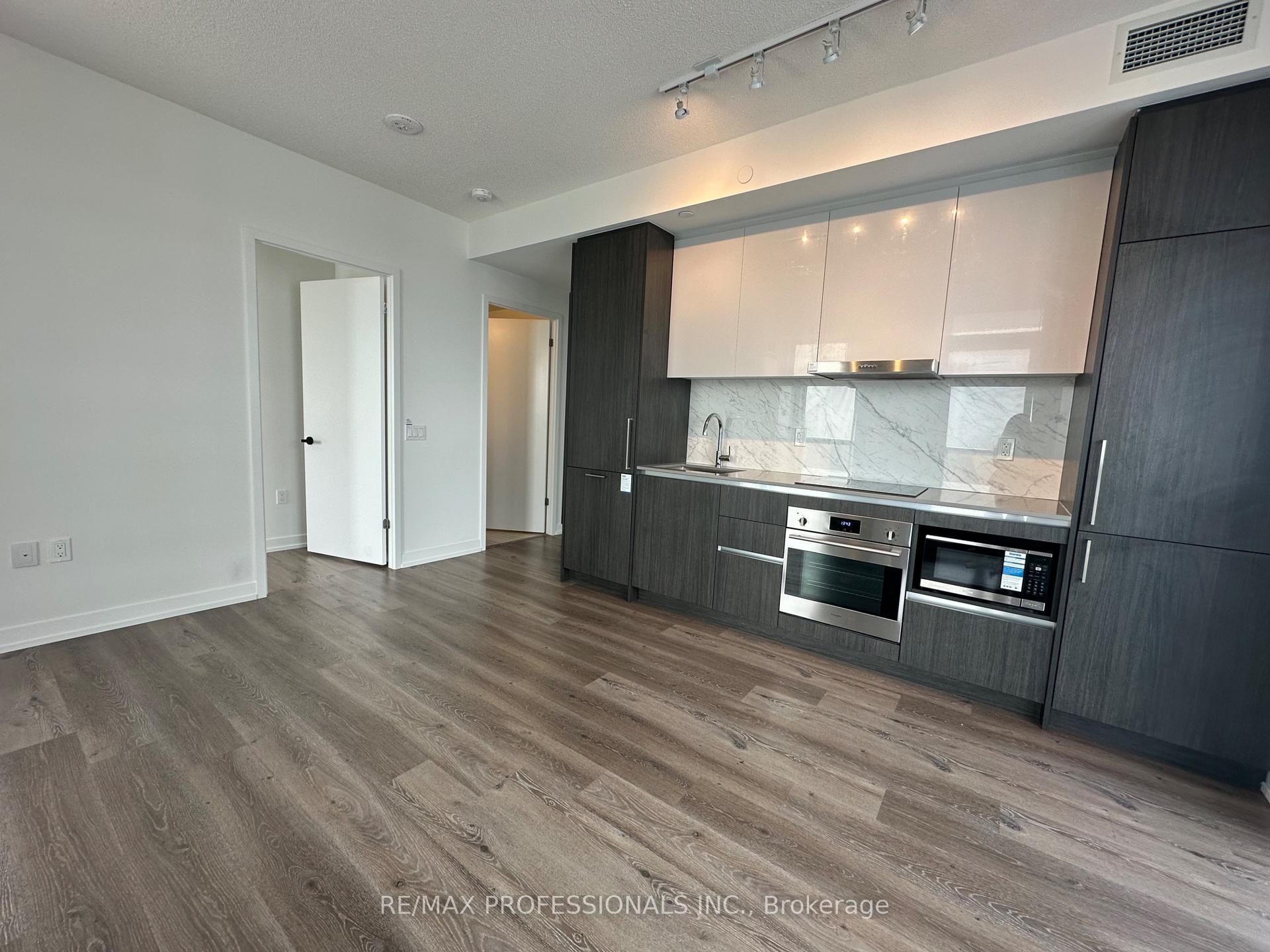 Photo 12 of Unit 4902, 225 Commerce Street, Vaughan, Vaughan Corporate Centre — HOMEH