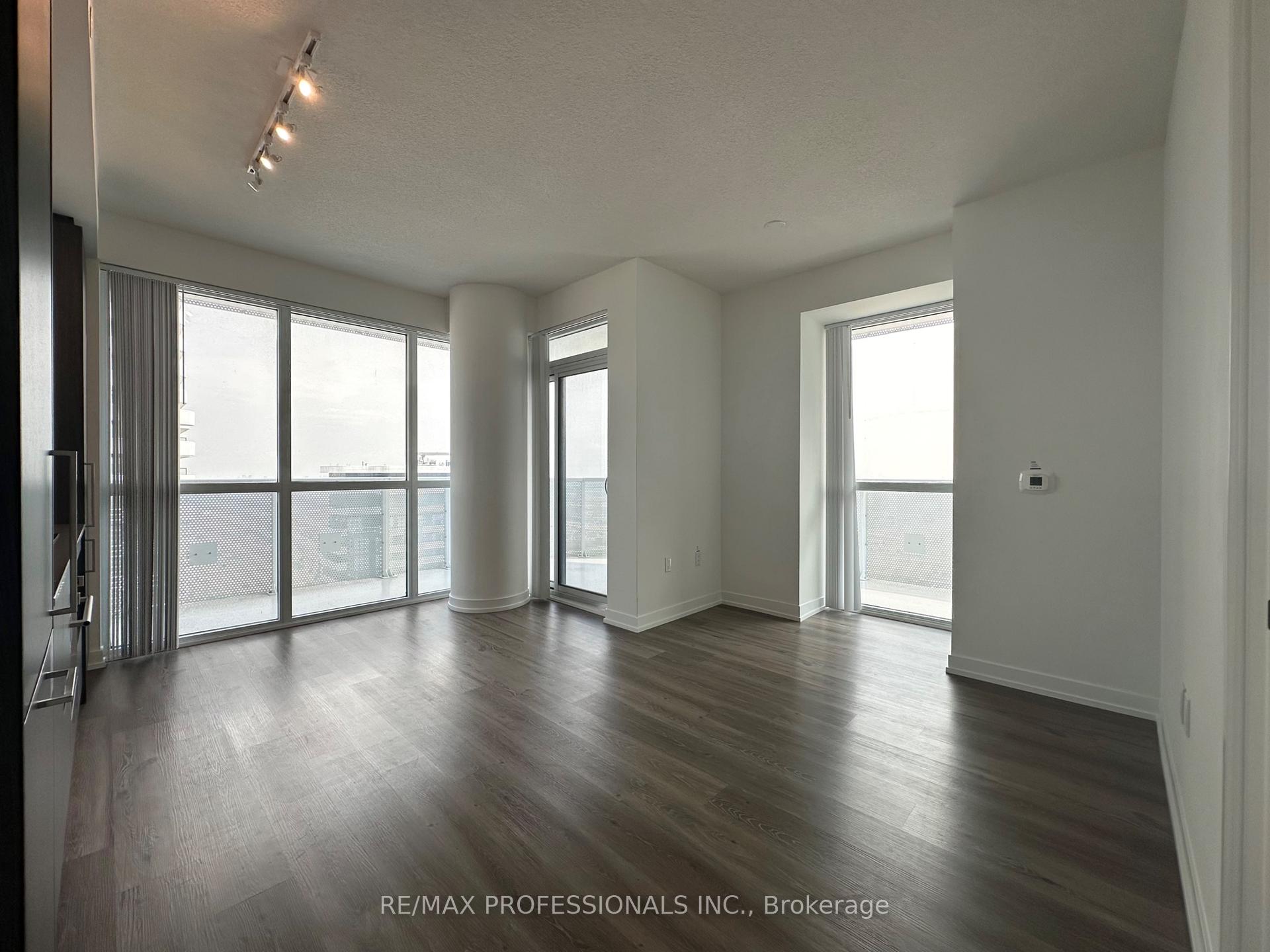 Photo 13 of Unit 4902, 225 Commerce Street, Vaughan, Vaughan Corporate Centre — HOMEH