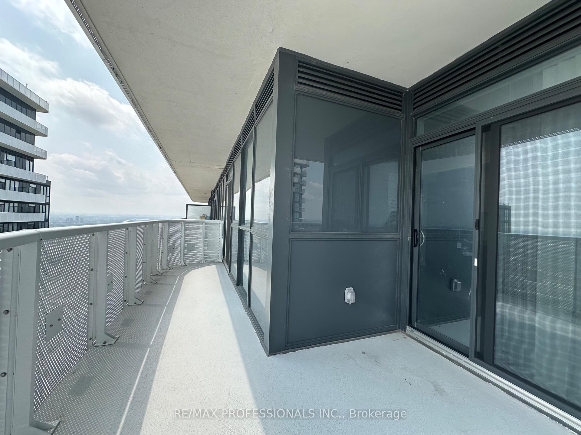 Photo 18 of Unit 4902, 225 Commerce Street, Vaughan, Vaughan Corporate Centre — HOMEH