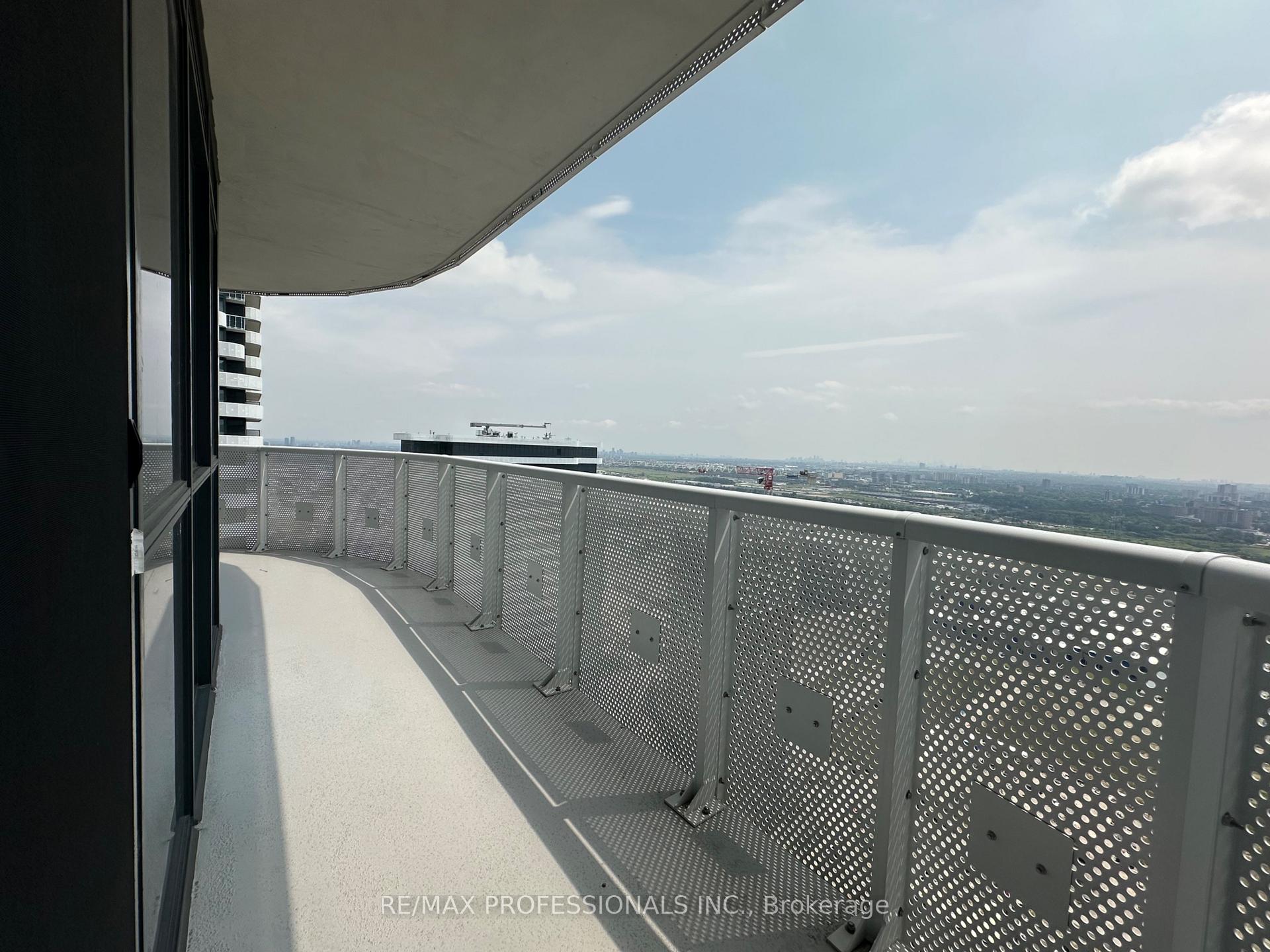 Photo 19 of Unit 4902, 225 Commerce Street, Vaughan, Vaughan Corporate Centre — HOMEH