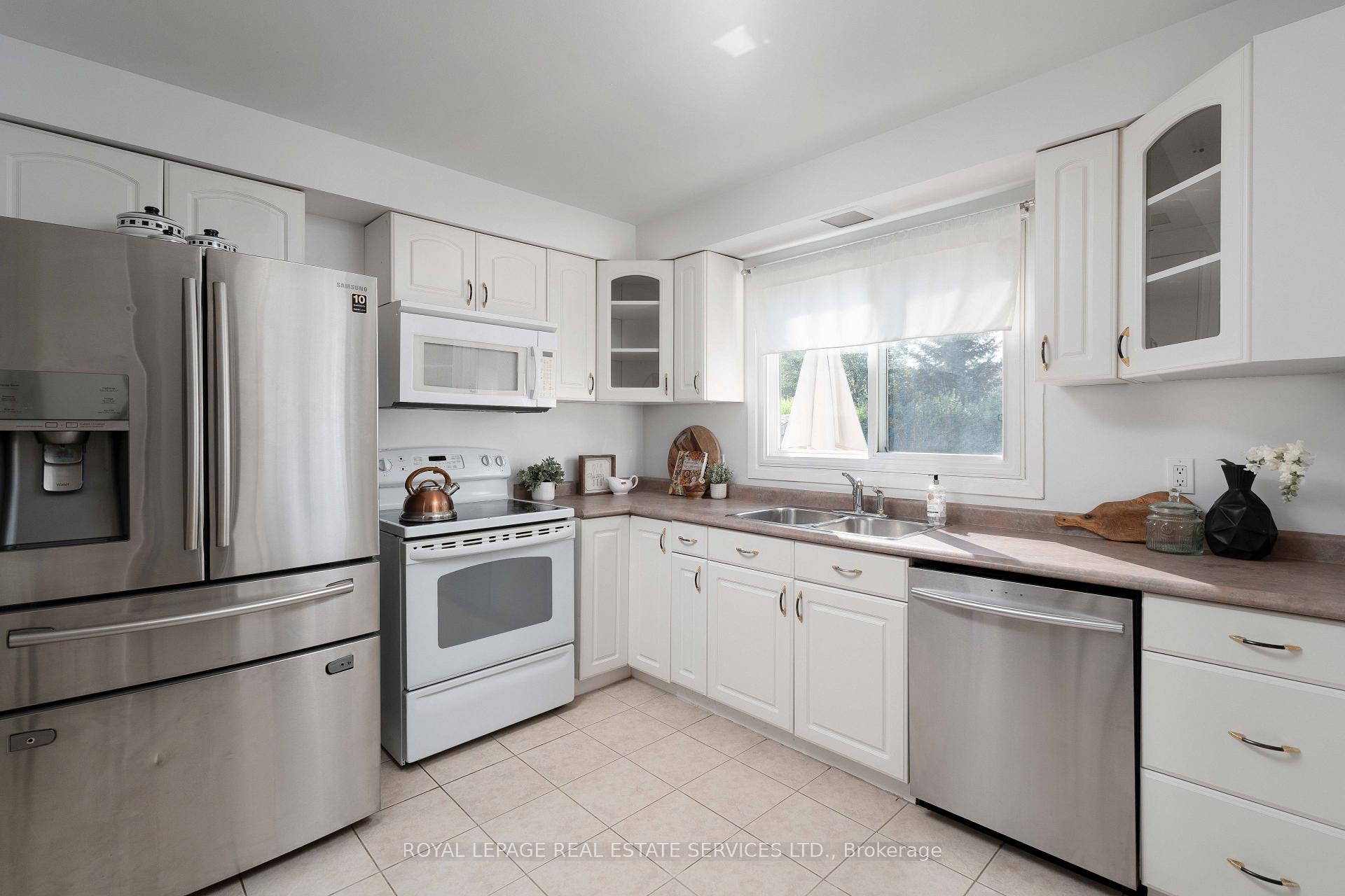 Photo 15 of 3192 Windwood Drive, Mississauga, Meadowvale — HOMEH