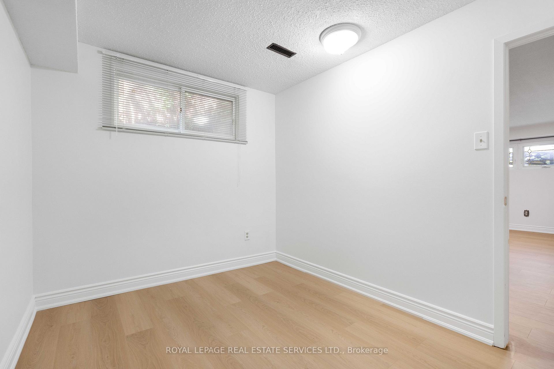 Photo 29 of 3192 Windwood Drive, Mississauga, Meadowvale — HOMEH
