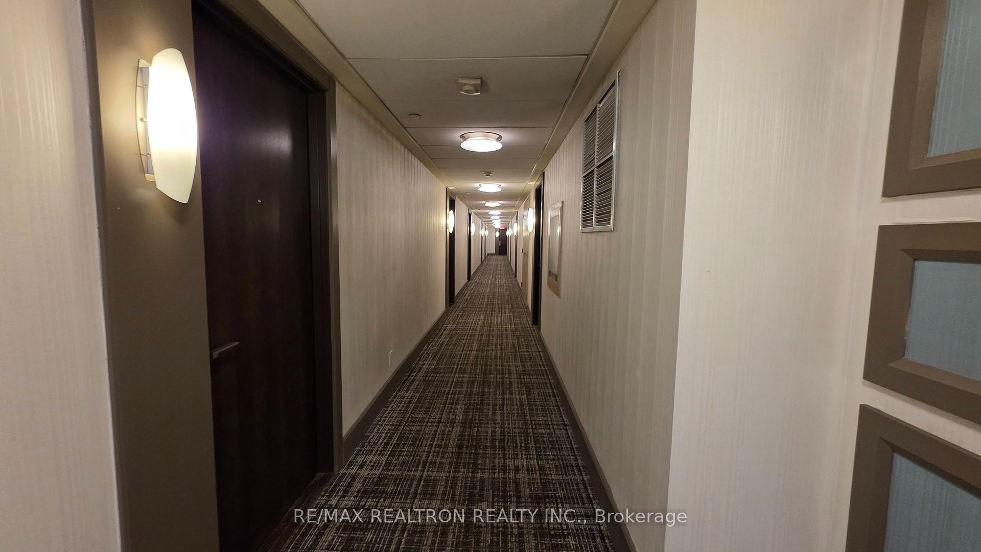 Photo 6 of Unit 1025, 370 Highway 7 E, Richmond Hill, Doncrest — HOMEH
