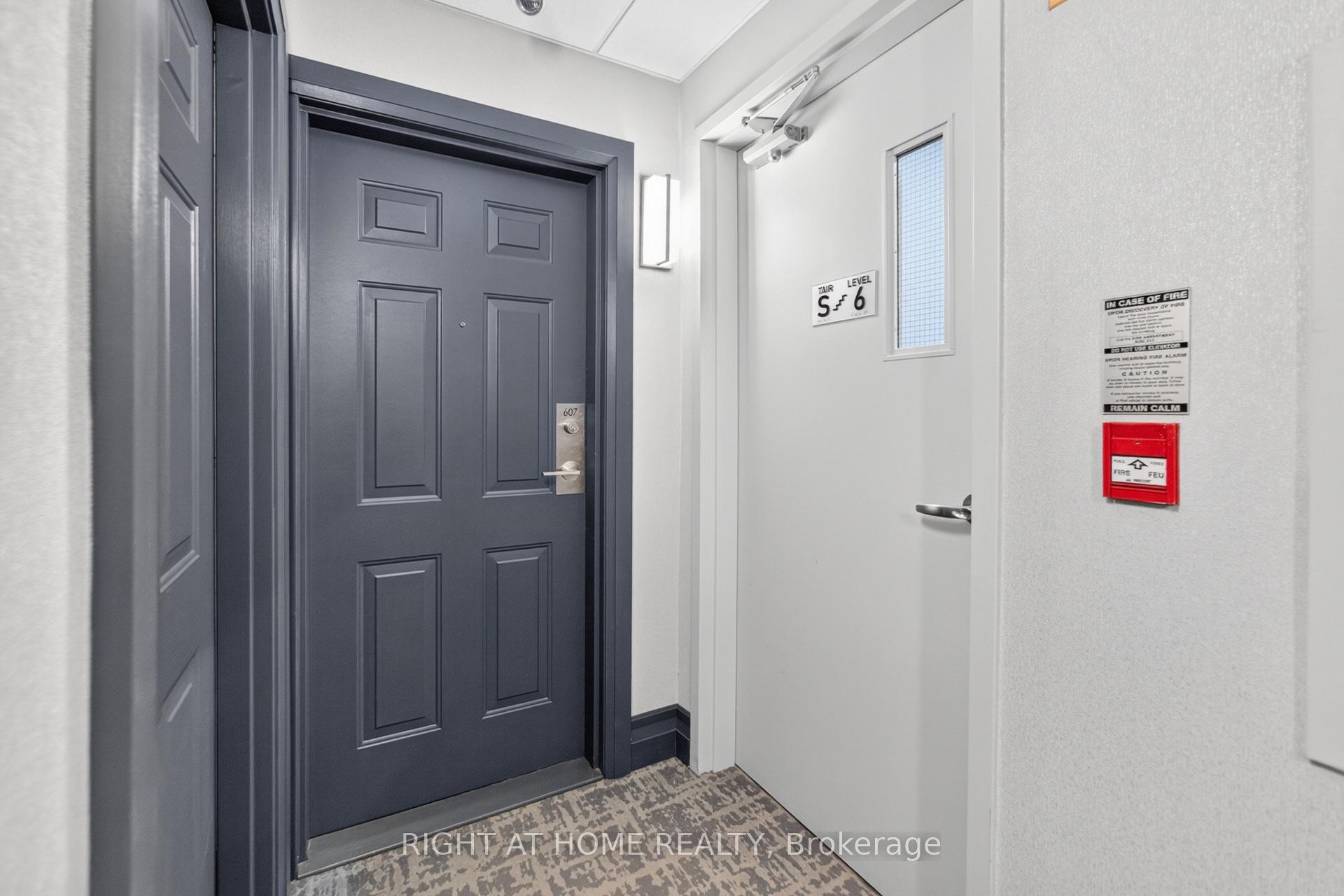 Photo 3 of Unit 607, 32 Tannery Street, Mississauga, Streetsville — HOMEH