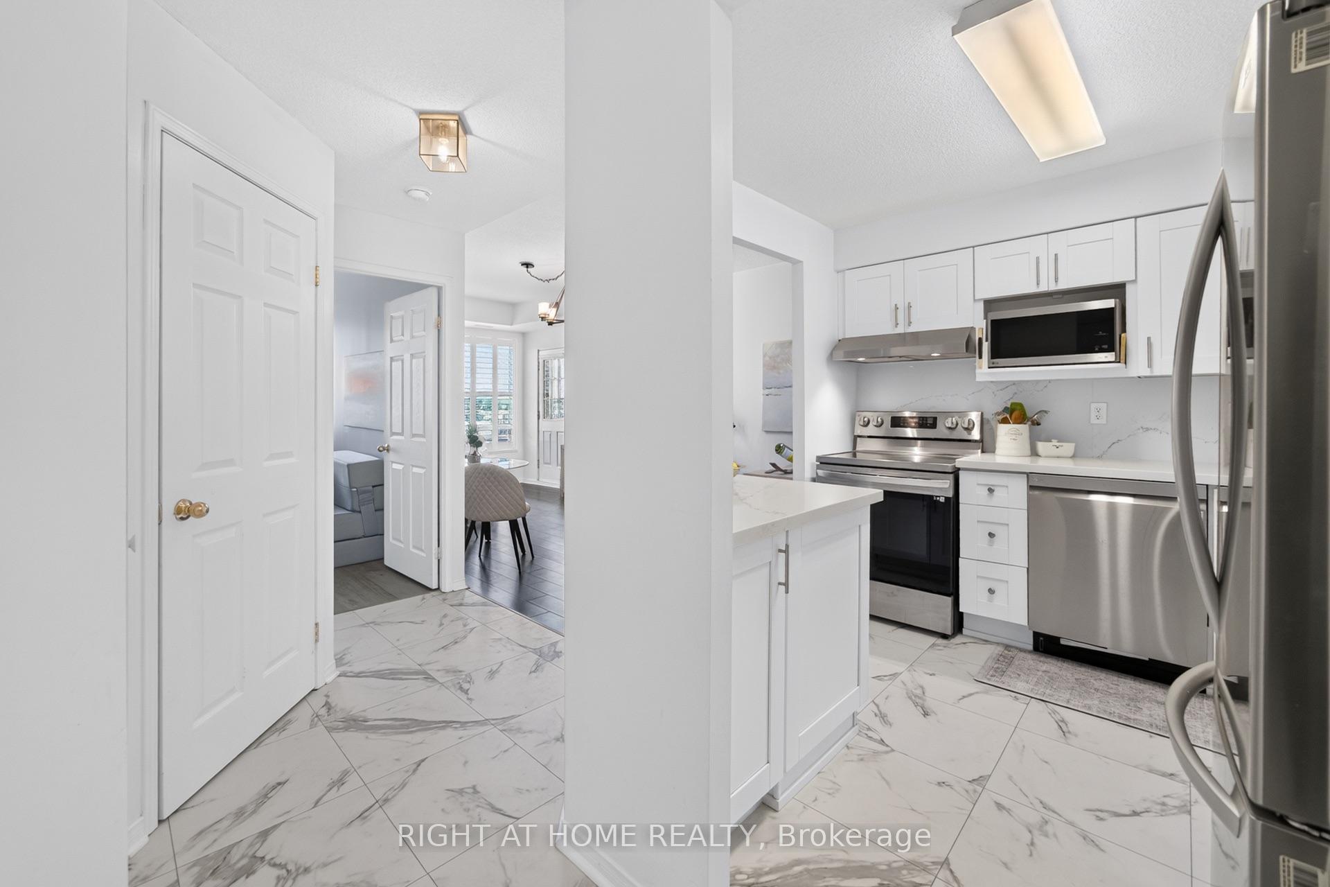Photo 6 of Unit 607, 32 Tannery Street, Mississauga, Streetsville — HOMEH