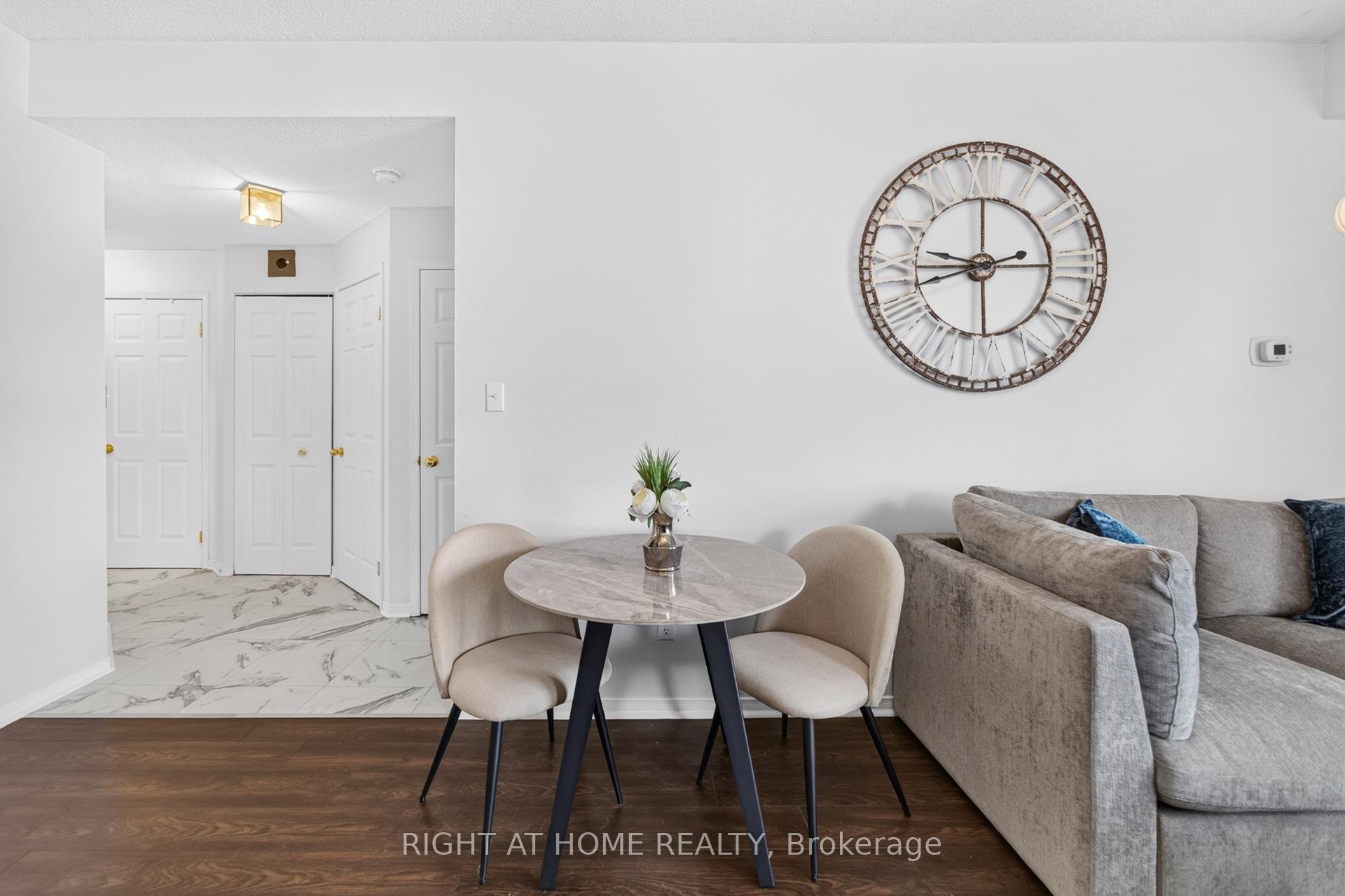 Photo 11 of Unit 607, 32 Tannery Street, Mississauga, Streetsville — HOMEH