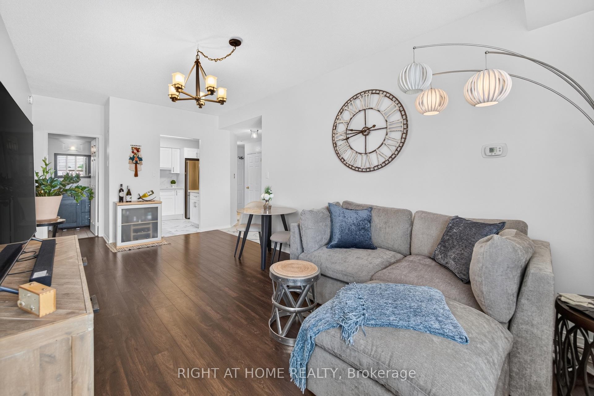 Photo 12 of Unit 607, 32 Tannery Street, Mississauga, Streetsville — HOMEH