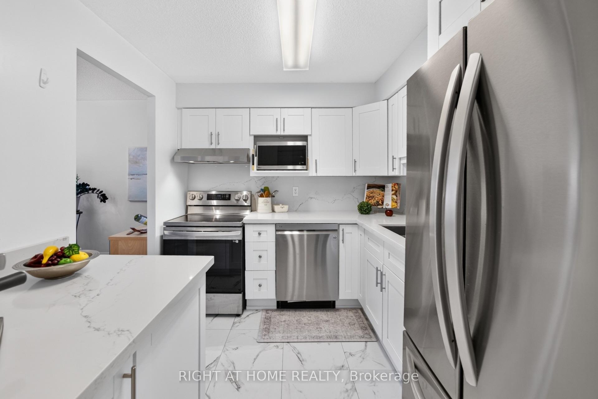 Photo 15 of Unit 607, 32 Tannery Street, Mississauga, Streetsville — HOMEH