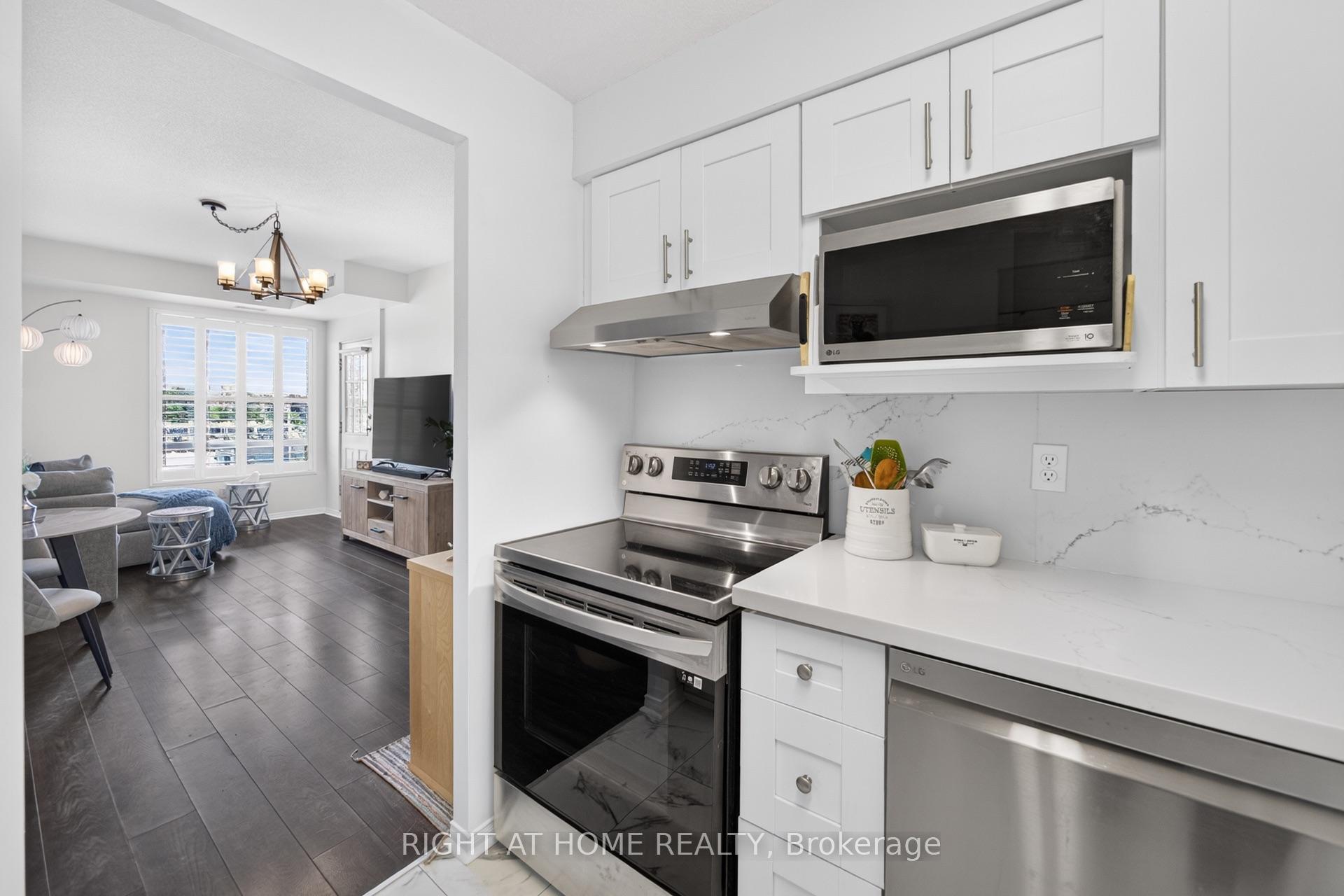 Photo 19 of Unit 607, 32 Tannery Street, Mississauga, Streetsville — HOMEH