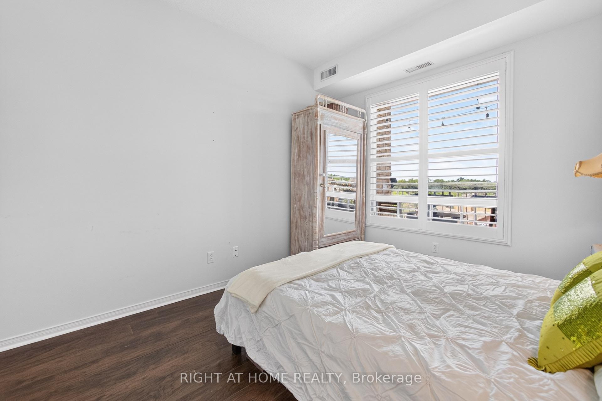 Photo 27 of Unit 607, 32 Tannery Street, Mississauga, Streetsville — HOMEH