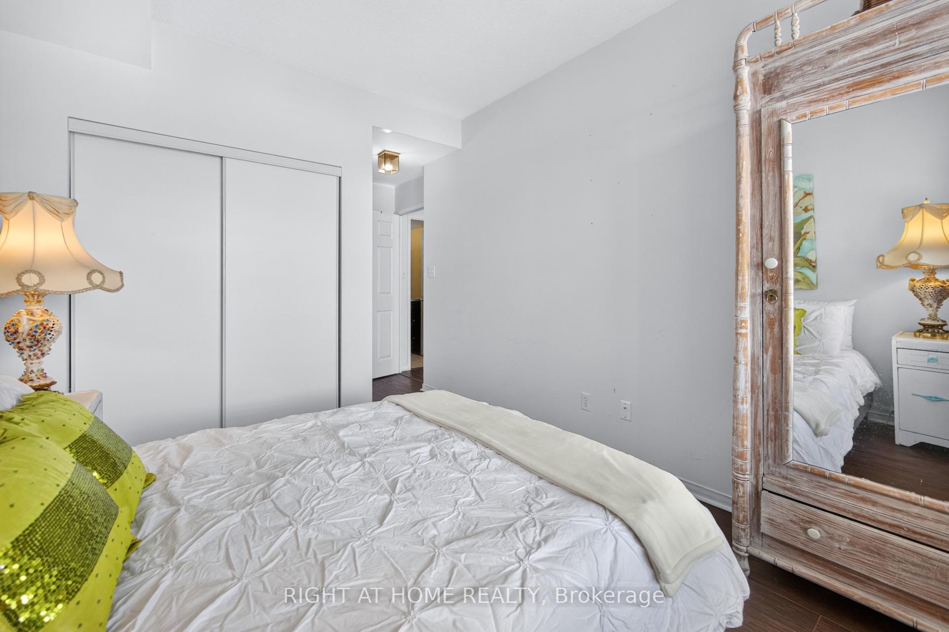Photo 29 of Unit 607, 32 Tannery Street, Mississauga, Streetsville — HOMEH