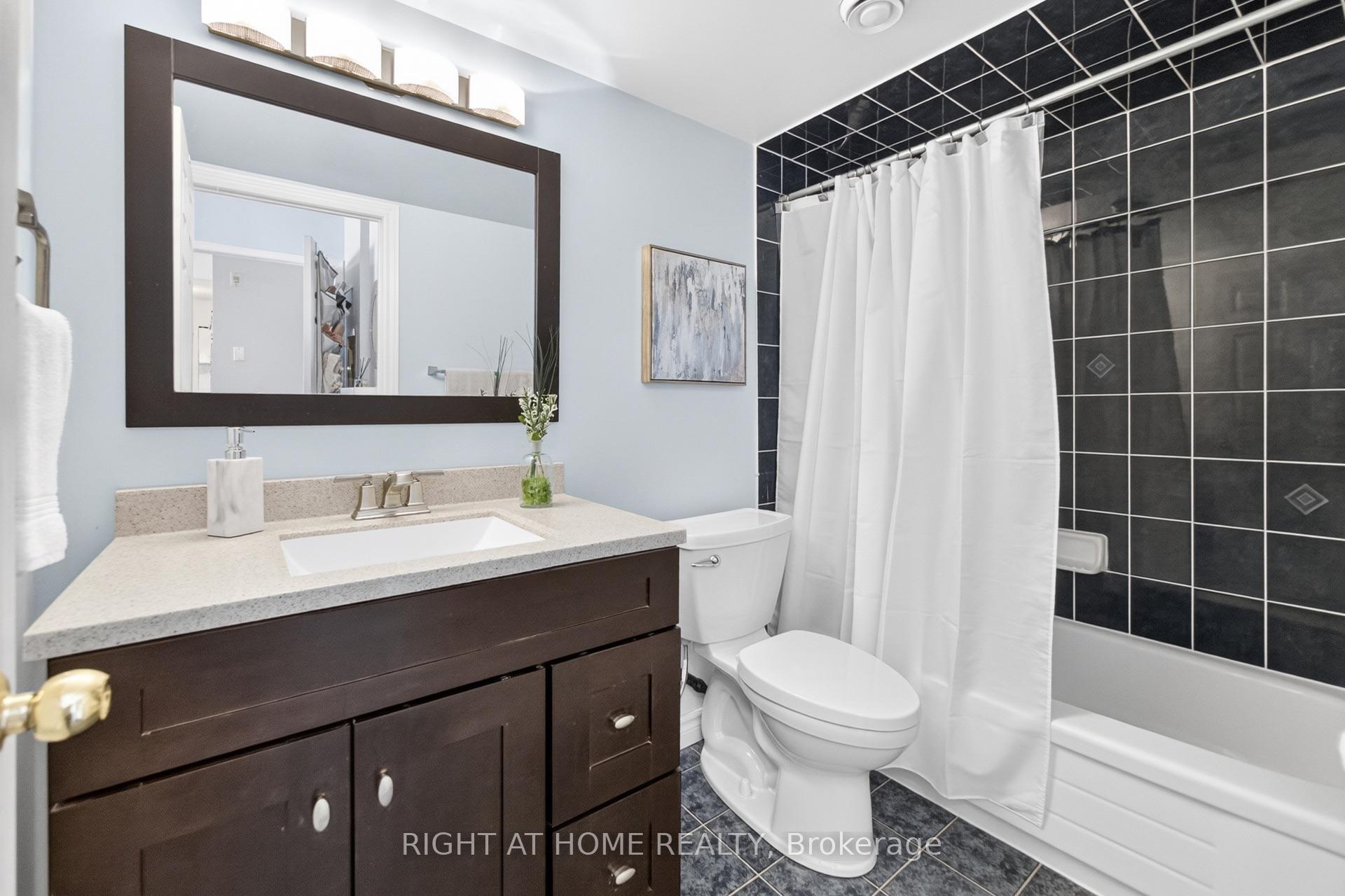 Photo 32 of Unit 607, 32 Tannery Street, Mississauga, Streetsville — HOMEH