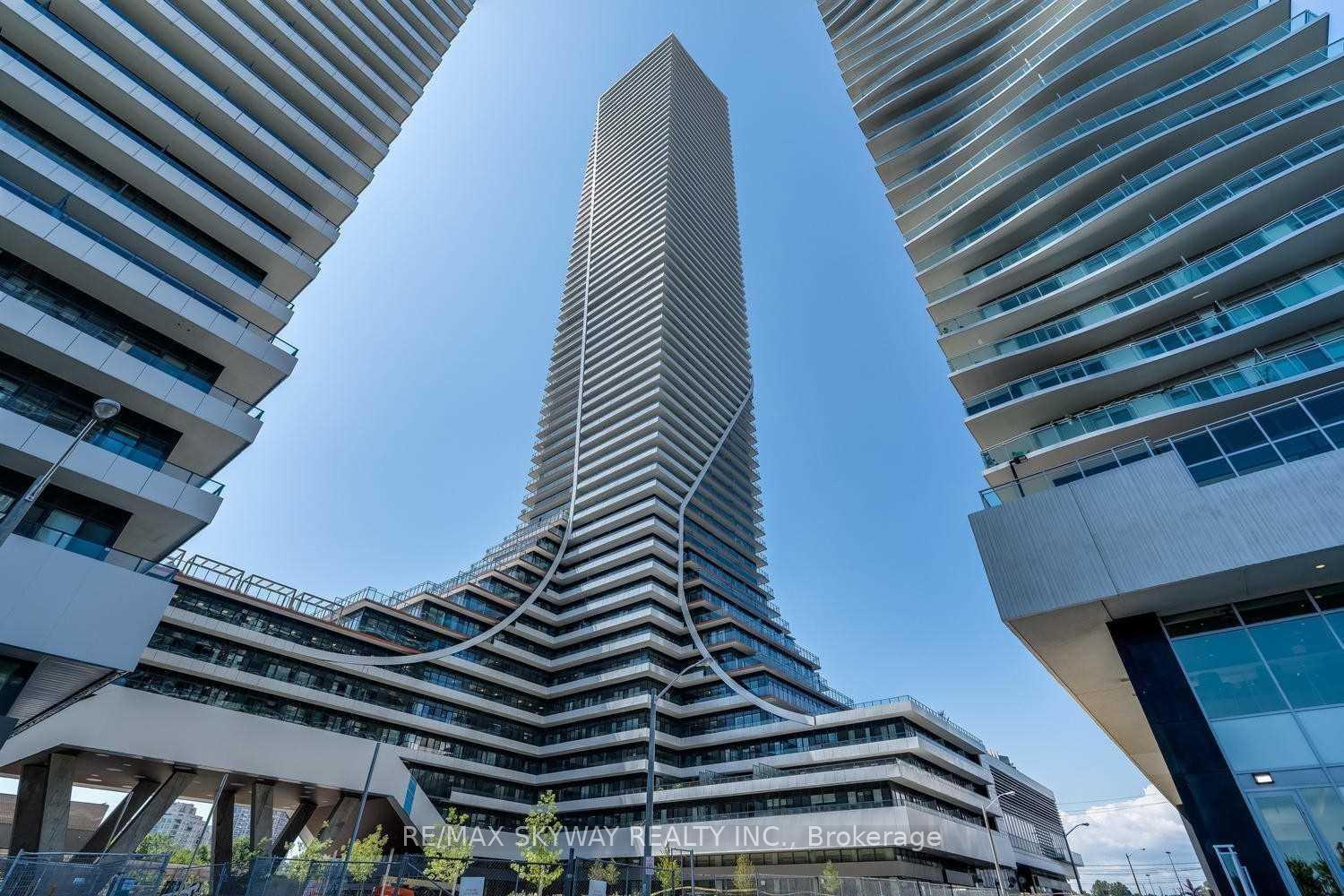 Photo 2 of Unit 4511, 30 Shore Breeze Drive, Etobicoke, Mimico — HOMEH