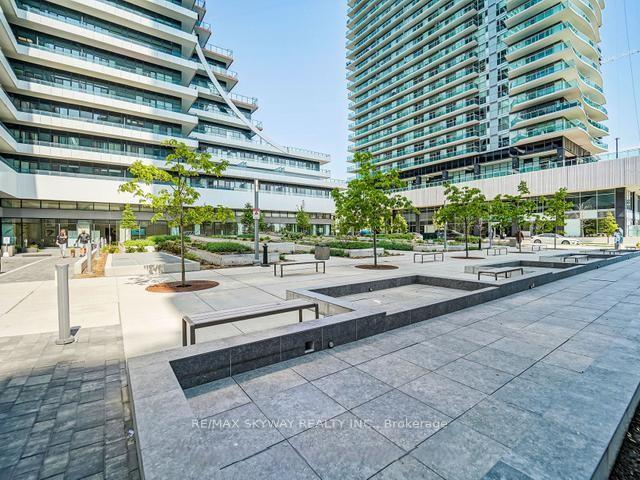 Photo 4 of Unit 4511, 30 Shore Breeze Drive, Etobicoke, Mimico — HOMEH