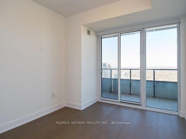 Photo 11 of Unit 4511, 30 Shore Breeze Drive, Etobicoke, Mimico — HOMEH