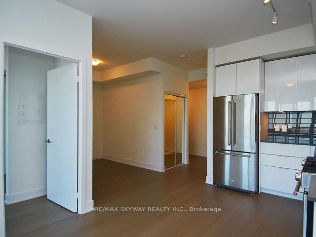 Photo 12 of Unit 4511, 30 Shore Breeze Drive, Etobicoke, Mimico — HOMEH