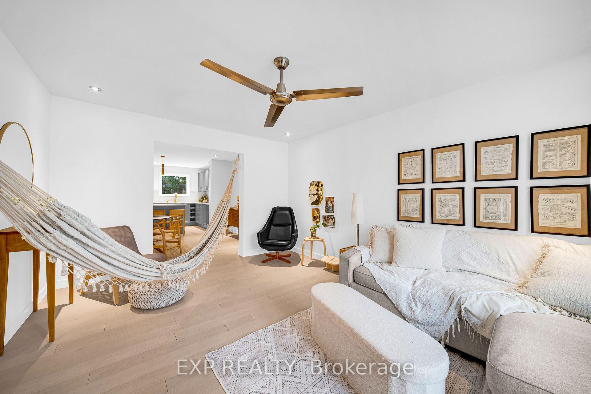Photo 4 of Unit 4, 21 Midland Crescent, Ottawa, Arlington Woods — HOMEH