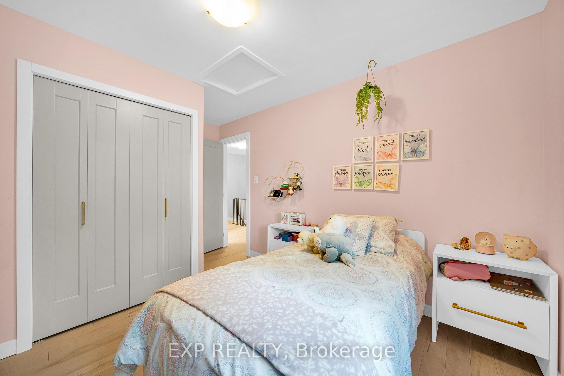 Photo 23 of Unit 4, 21 Midland Crescent, Ottawa, Arlington Woods — HOMEH
