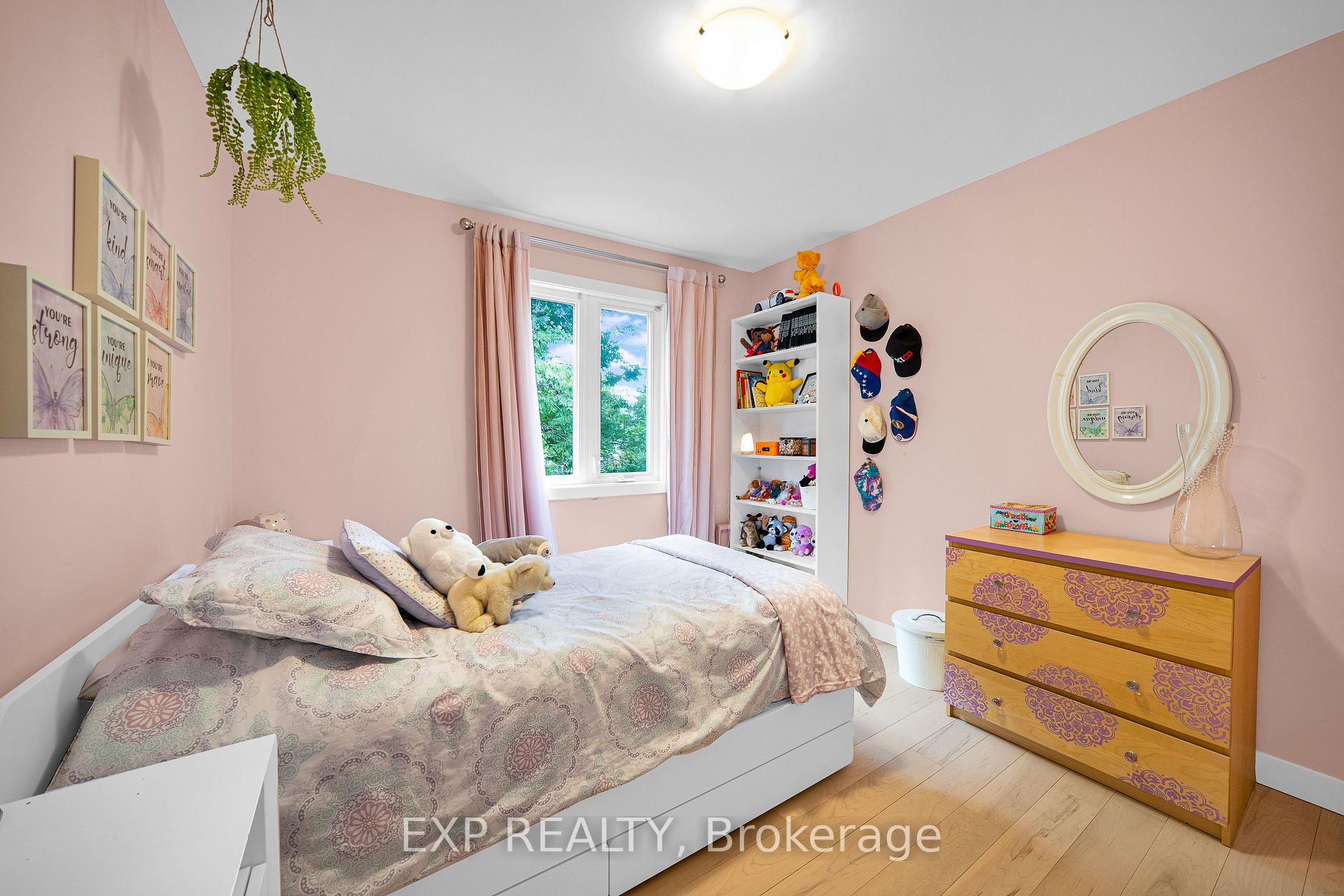 Photo 24 of Unit 4, 21 Midland Crescent, Ottawa, Arlington Woods — HOMEH