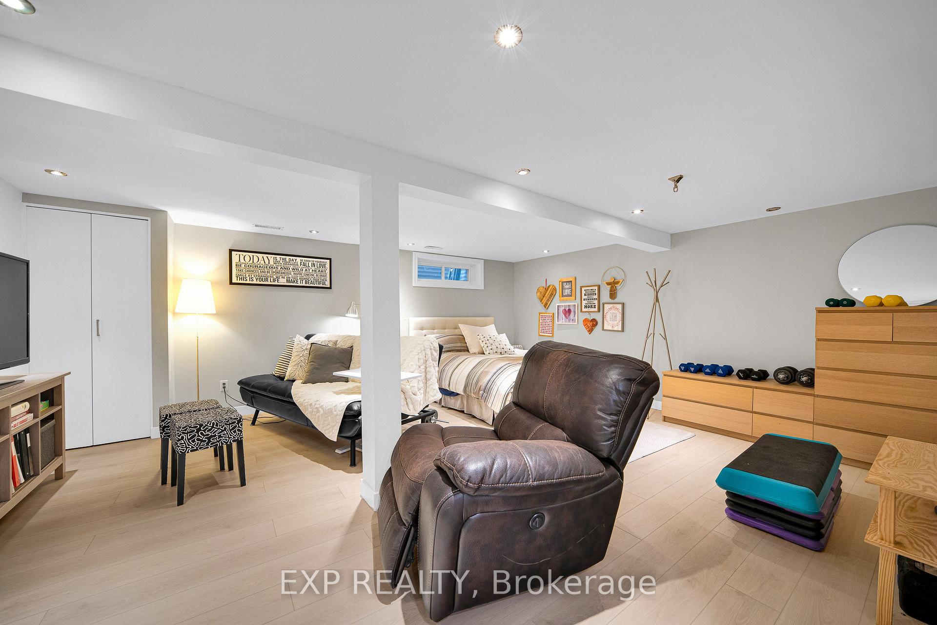 Photo 27 of Unit 4, 21 Midland Crescent, Ottawa, Arlington Woods — HOMEH