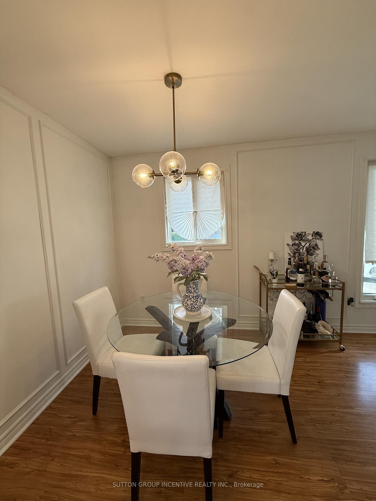 Photo 6 of 24 Frost Trail, Barrie, Letitia Heights — HOMEH