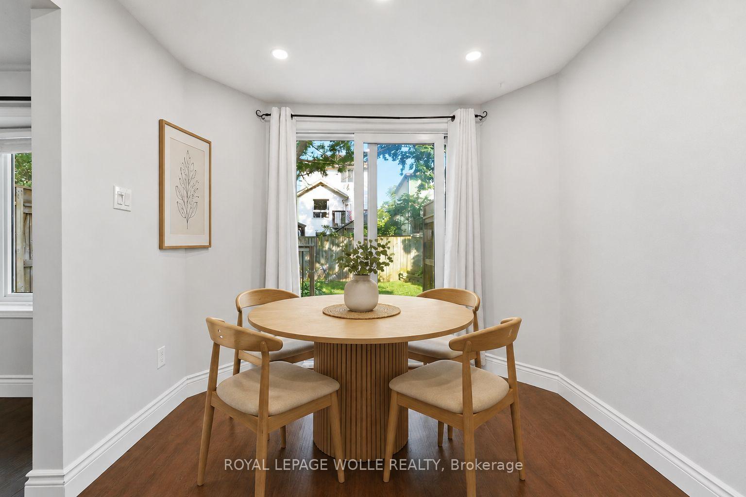 Photo 12 of 449 Exmoor Street, Waterloo, Bridgeport — HOMEH