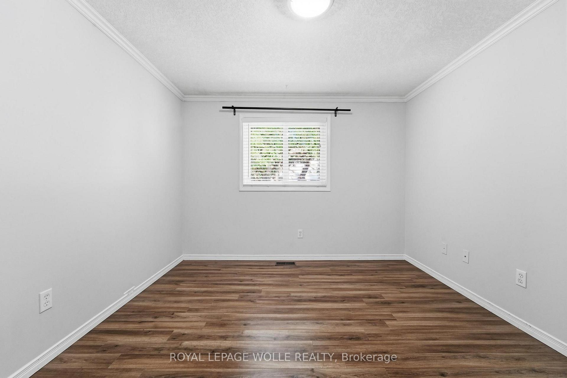 Photo 21 of 449 Exmoor Street, Waterloo, Bridgeport — HOMEH