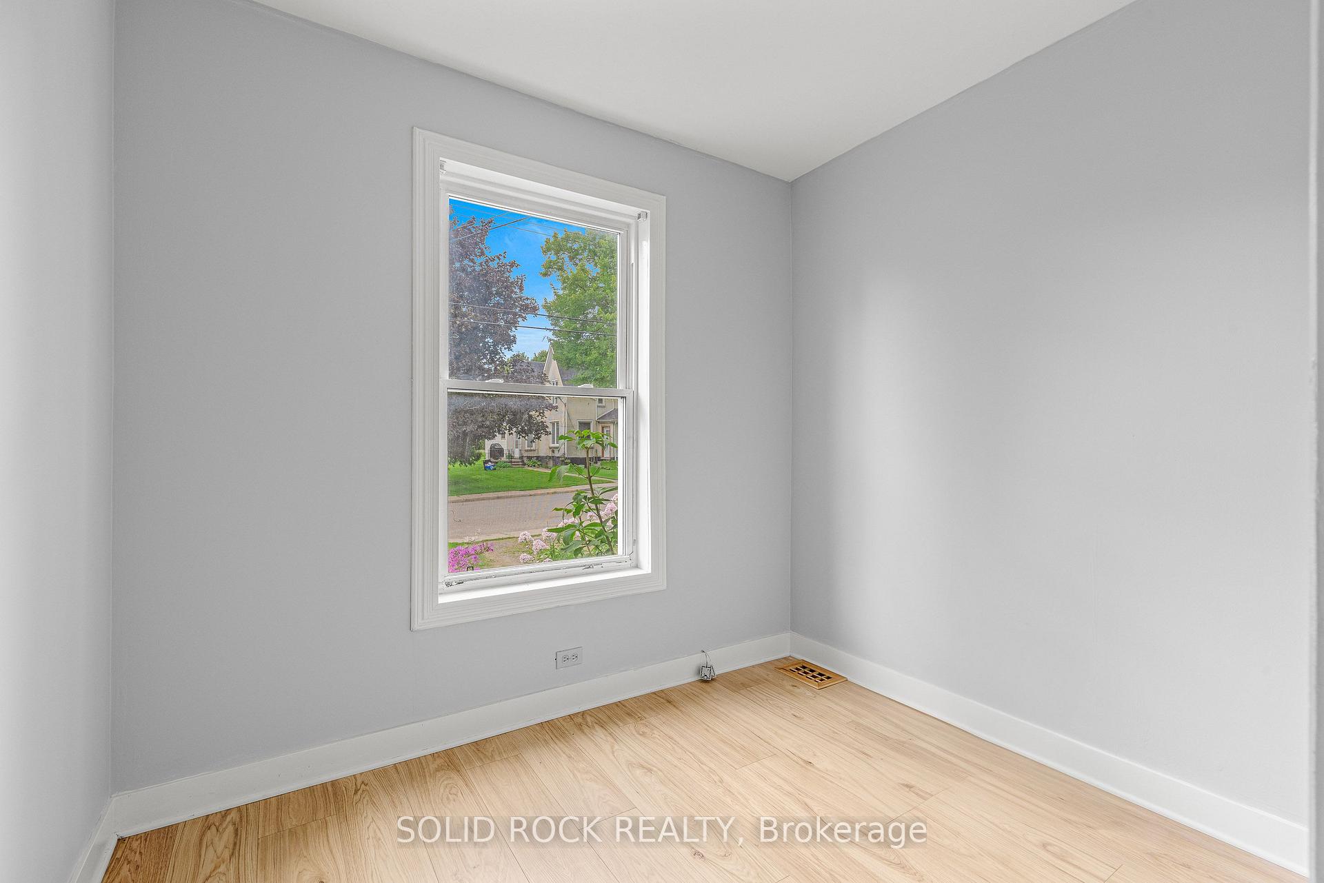 Photo 11 of 333 James Street E, Prescott, Prescott — HOMEH