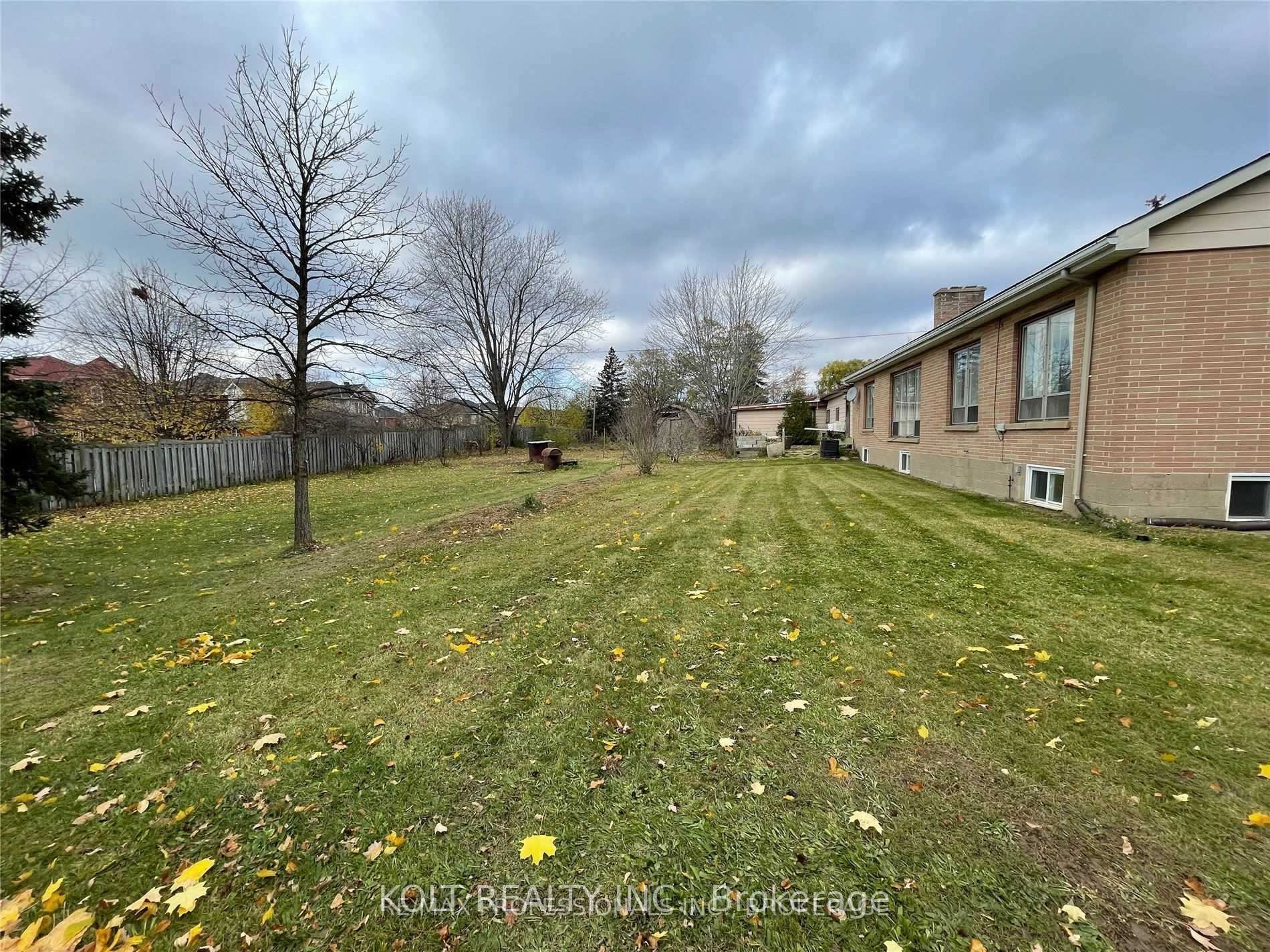 Photo 11 of 12084 Hurontario Street, Brampton, Snelgrove — HOMEH