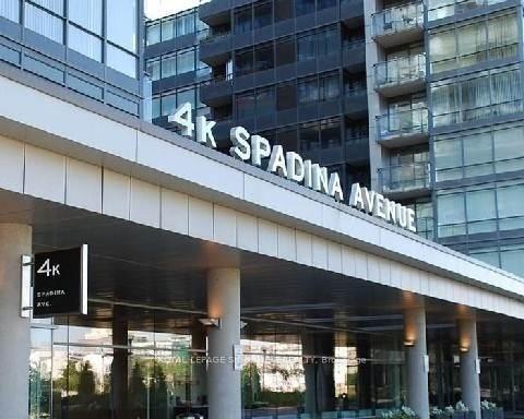 Front of Unit 1121, 4K Spadina Avenue